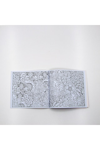 Mandala Rahatlatan Çiçekler Boyama Kitabı 23X24Cm Büyük Boy Sıfır