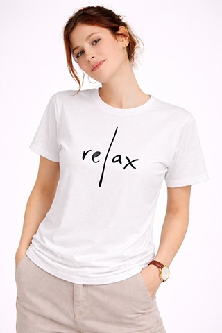 Nevermind Kadın Tişört Basic Minimal Baskılı Relax Yazılı Günlük Rahat Pamu Beyaz