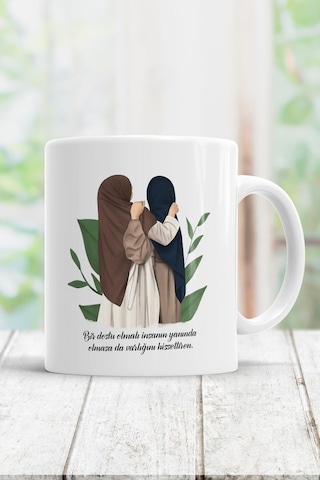 Bir Dostu Olmalı Insanın Kupa Bardak Beyaz