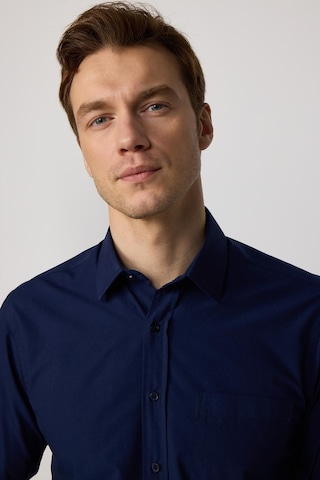 Tudors Klasik Fit Pamuklu Kolay Ütü Düz Lacivert Erkek Gömlek-30429-lacivert Lacivert