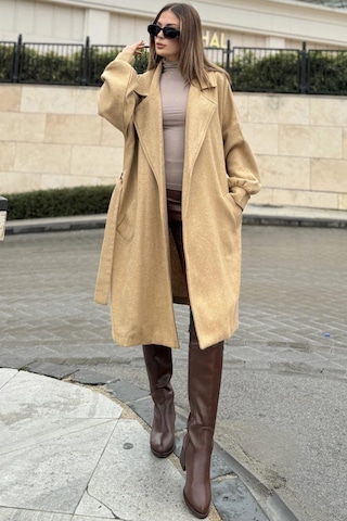 Kadın Vizon Balon Kol Beli Kemerli Midi Kaşe Kaban Astarsız Sütlü Kahverengi