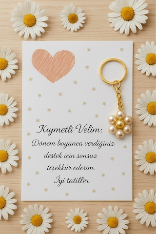 15 Adet Papatya Anahtarlık - Veli Hediyesi - İyi Tatiller Hediyesi - Okul Hediyesi - Sabit Yazı Çok Renkli