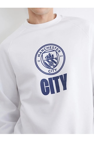 Lc Waikiki Beyaz Bisiklet Yaka Manchester City Baskılı Erkek Sweatshirt