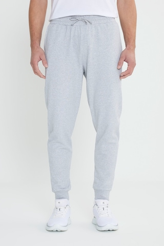 AC&Co / Altınyıldız Classics Standart Fit Normal Kesim Pamuklu Baskılı Cepli Erkek Eşofman Altı Gri Melanj