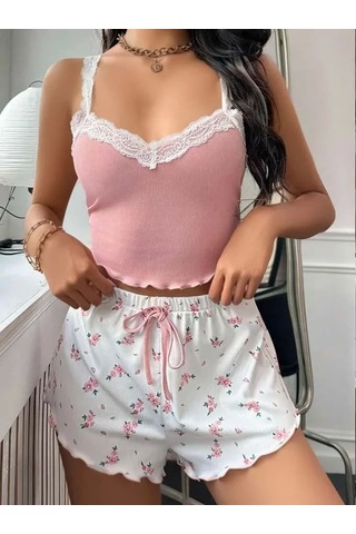 İkikareshop Kadın Çiçek Desenli Dantel Askılı Şortlu Pijama Takımı Rahat Ev Giyim Çok Renkli