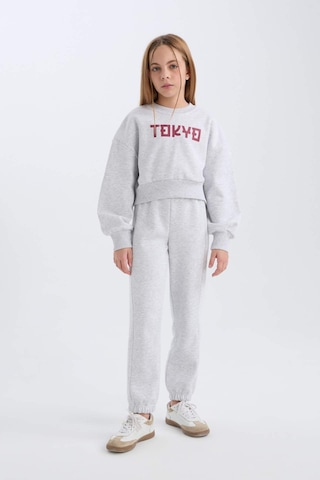 DeFacto Kız Çocuk 2'li Takım Baskılı Sweatshirt Üst Beli Lastikli Jogger Eşofman Altı D4867A824WNGR421 Gri