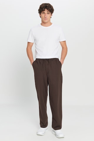 AC&Co / Altınyıldız Classics Erkek Kahverengı Pamuklu Baggy Fit Rahat Kesim Beli Bağlamalı Yan Cepli Örme Eşofman Altı Kahverengi