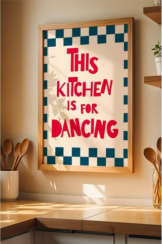 Ahşap Çerçeveli This Kitchen Is For Dancing Poster Eğlenceli Mutfak Duvar Dekoru Kırmızı 30 X 40