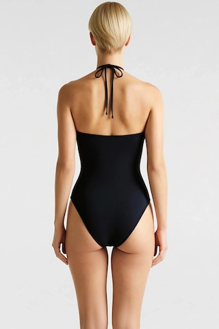 Benerly Kadın Mayo Askılı Bandeau Yaka Kaplı High Leg Brazilian Kesim Düz Siyah
