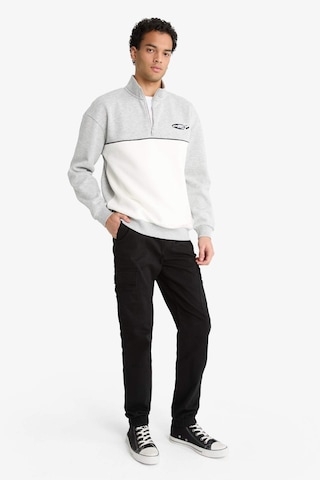 Defacto Regular Fit Beli Bağcıklı Kargo Cepli Jogger Pantolon F4681AX25AU