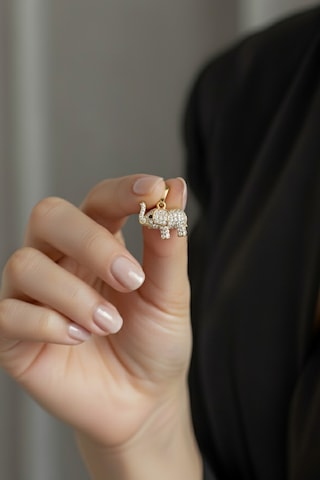 Taşlı Fil Model Kolye Ucu Gold 14k Renk, Zirkon Mıhlama, Alerji Karşıtı Xuping Çok renkli