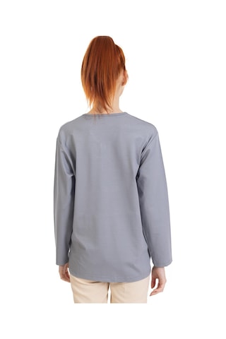 Kadın Orta Yaş Ve Üzeri Dört Mevsim V Yaka Rahat Kalıp Likralı Viskoz Anne Penye Bluz 140-gri Gri