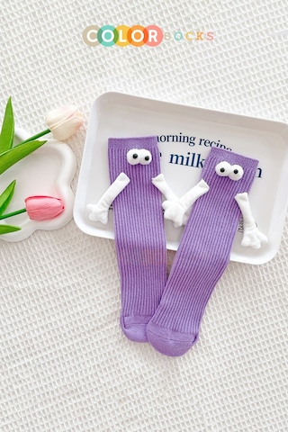 Color Socks Mor Çocuk Mıknatıslı El Ele Tutuşan Çoraplar Topuksuz Mor