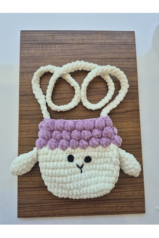 Çanta Kuzu. Amigurumi Beyaz-Mor Çanta Kuzu. Amigurumi Beyaz-Mor