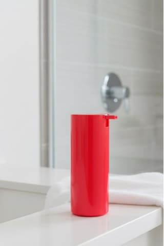 Soft Pembe Şeffaf Akrilik Sıvı Sabunluk 250 Ml Diğer