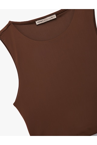 Koton Skinny Bisiklet Yaka Kolsuz Crop Top Koyu Kahverengi 5slk90040mk Koyu Kahve