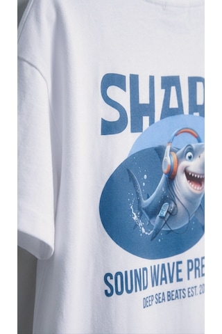 Hoxie Erkek Beyaz Oversize Fit Bisiklet Yaka Shark Sırt Baskılı Pamuklu Tişört