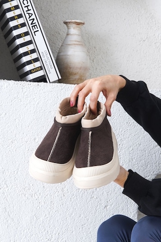 D436 Kadın Soğuk Geçirmez Kışlık Bot Kahverengi