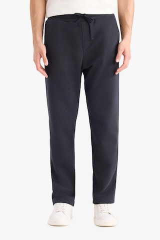 Defacto Regular Fit Beli Bağcıklı Cepli Düz Paça Kalın Eşofman Altı D7836ax25aunv91 Lacivert