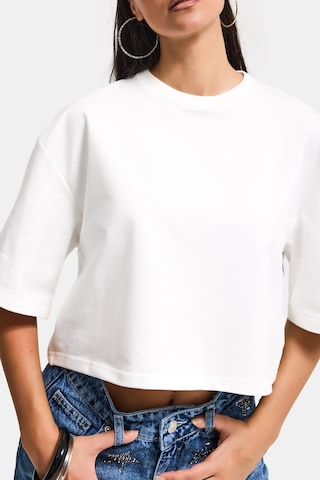 Itsbasic Kadın Kırık Beyaz Renk S6-101 Oversize Bol Kesim T-shirt