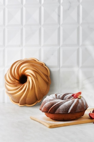 Karaca Cake Pro Pare Döküm Kek Kalıbı Gold 24 cm