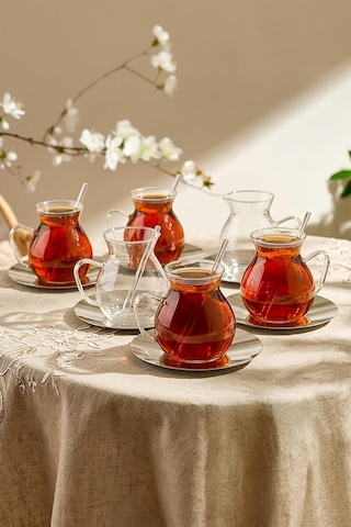 18 Parça 6 Kişilik Keyf-i Ala Metal Altlıklı Cam Kaşıklı Çay Bardağı Seti 200 Ml Çay Tabağı Isıya Dayanıklı Paşabahçe Cam Tiryaki Çay Takımı Çeyizlik Şık Çay Sunum Seti, Gold Gümüş Çok Renkli