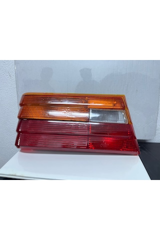 Ford Taunus 1.6 Arka Sol Stop Lamba Komple 1986-1990 Arası Oem No 79bg 13405 AA