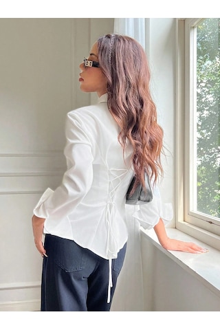 Kadın Arkası Bağcıklı Gömlek Slim Fit Günlük Ve Ofis Kombin Modern Tasarım Beyaz