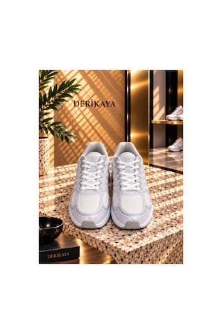 Derikaya Kadın Beyaz Bağcıklı Düz Taban Günlük Sneaker Ayakkabı