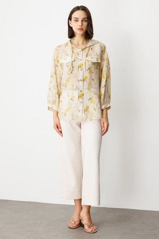 On Oversize Kapüşonlu Çiçekli Kadın Gömlek - Minimalist Stil - 3/4 Kol Asit