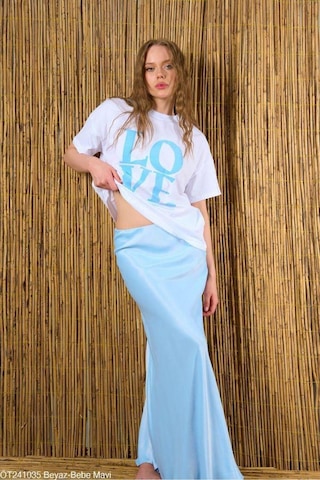 Kadın Beyaz-Mavi Love Baskılı Oversize %100 Pamuk T-Shirt