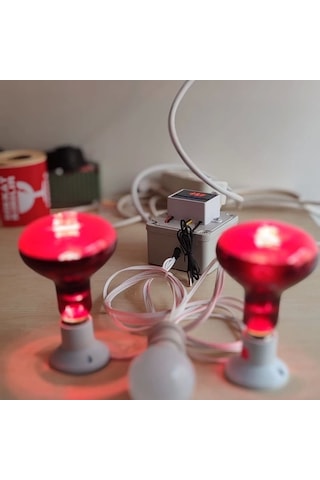 Ana Kucağı Isıtıcı Set 2 Adet 100 W Infrared Isıtıcı, Dijital Termostatlı . 1 Adet Aydınlatma