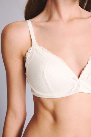 Defacto Micro Kaplı Dolgusuz Balensiz Bralet F6615ax26sper98 Ekru-er98