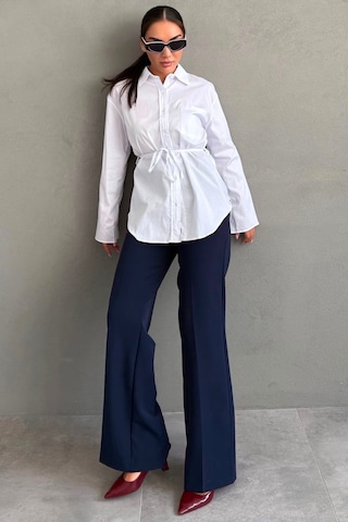 Madmext Beyaz Belden Bağlamalı Oversize Cepli Gömlek Mg2798