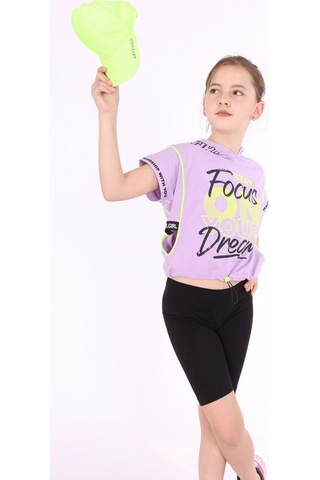 İrem Çocuk Giyim Kız Çocuk Focus Yazı Desenli Kapüşonlu Kısa Crop Model Beli Lastikli Lila Renk Tişört Lila