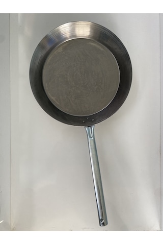 Kara Tava + Üç Ayak Izgara Ayak
