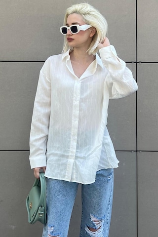Madmext Beyaz Uzun Kollu Çizgili Oversize Gömlek Mg2080-beyaz Beyaz