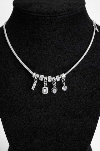 Işıltılı Baget Taşlı Ve Yıldız Figürlü Charm Kolye Gümüş