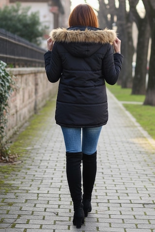 Kışlık Kapüşonu Suni Kürklü Şık Orta Boy Kadın Siyah Mont Siyah