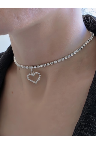 Tek Sıralı Kalp Figürlü Kristal Taşlı Choker Tasma Silver Renk Kolye Gümüş