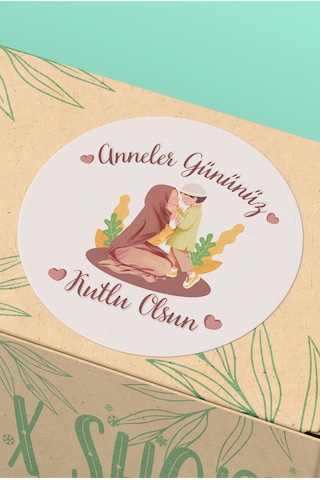 Anneler Gününüz Kutlu Olsun Başörtülü Sticker 3x3cm St2387 Çok Renkli