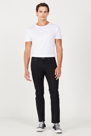 Wrangler Arizona Straight Fit Düz Kesim Normal Bel Düz Paça Esnek Siyah Erkek Pantolon W211842001 Siyah