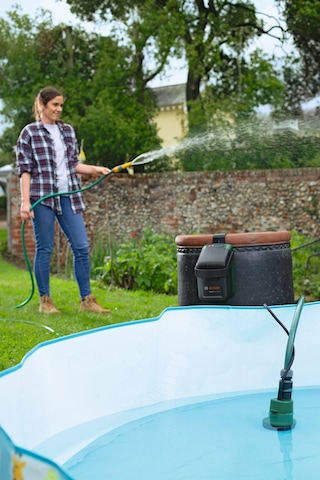Bosch GardenPump 18V-2000 (2.5AhTek Akü) Yağmur Suyu Pompaları - 06008C4202