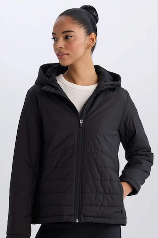 DeFactoFit Su İtici Regular Fit Kapüşonlu Fermuarlı Mont D6085AX25SPBK81 Siyah