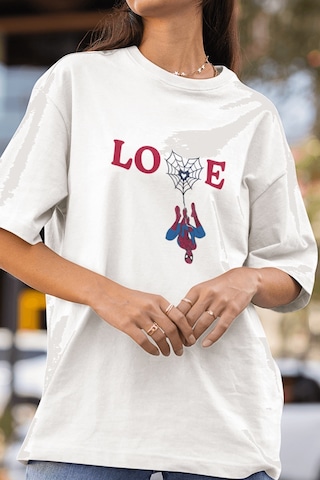Love Spider Ağ Ön Baskılı Beyaz Tişört