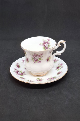 Sweet Violets Bone China Antika Duble Boy Porselen Kahve Fincanı Ve Tabağı 2 Parça 120 Ml Menekşe