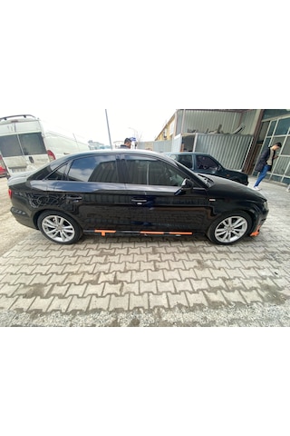 AUDİ A3 8V YAN MARŞPİYEL TAKIMI (2013-2016)