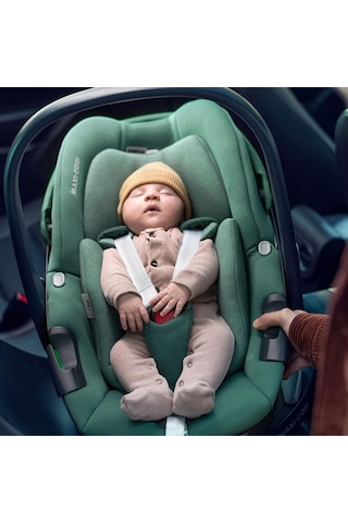 Maxi-cosi Adac'lı Pebble 360 Derece Dönebilen Yatabilen Bebek Oto Koltuğu Ve Ana Kucağı 0-13 Kg Essential Graphite