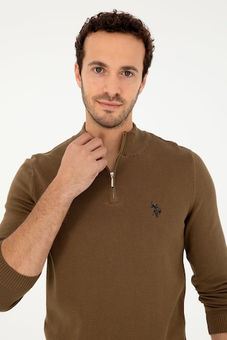U.S. Polo Assn. Erkek Slim Fit Yarım Fermuarlı Haki Basic Kazak 50293517-VR027