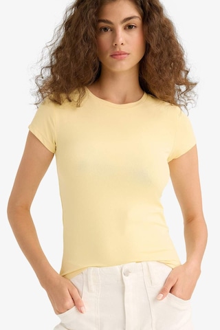 Defacto Slim Fit Dar Kesim Bisiklet Yaka Basic Düz Kısa Kollu Tişört F7768ax25auyl252 Sari